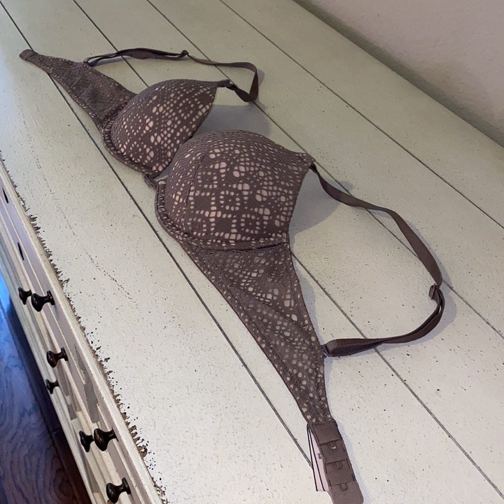 Victoria’s Secret taupe pushup padded bra 34B - Picture 3 of 8